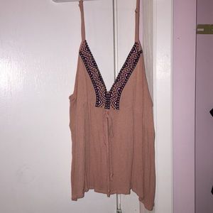 Forever 21 light pink tank top with v-neck design
